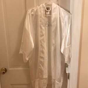 In Bloom by Jonquil The Bride satin wrap